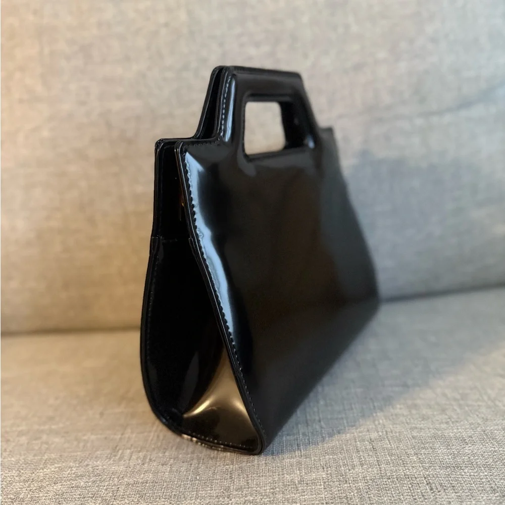 Ferragamo Wanda Mini in Black - Picture 8 of 15